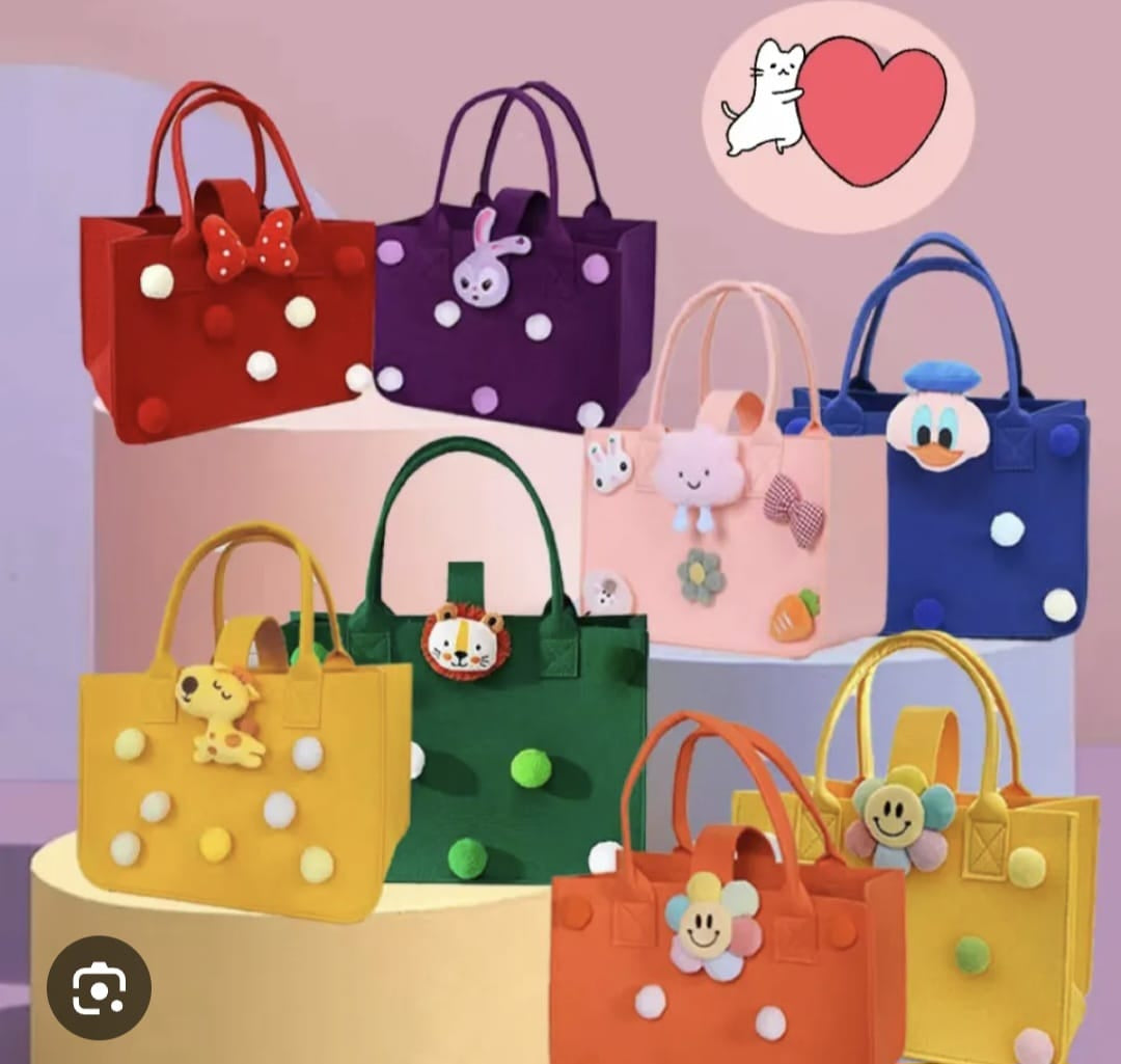 Stuff cartoon canvas bag 30×20×18cm